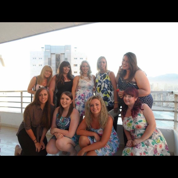 Meet your posher, Alyssa - Picture 7 of 7